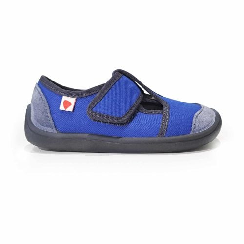 Боси пантофи Anatomic Blue са създадени по всички критерии и изисквания за боси обувки. Изработени от безопасни материали, за широки крачета.