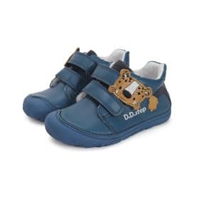 Боси обувки за деца DD Step Silver Tiger. Направени от естествена кожа, с гумена изключително гъвкава подметка, което ги прави подходящи и за първи обувчици