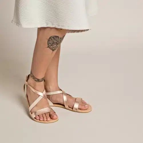 Shapen Calla Sandals Rose Gold.Носейки сандали CALLA, ще се почувствате женствени, стилни и изискани. Те са в крак с последните модни тенденции.