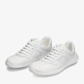 Groundies New Port - спортната класика на босите обувки. Леки, ефирни и гъвкави. Изработени от естествена кожа, подходящи и за бягане.