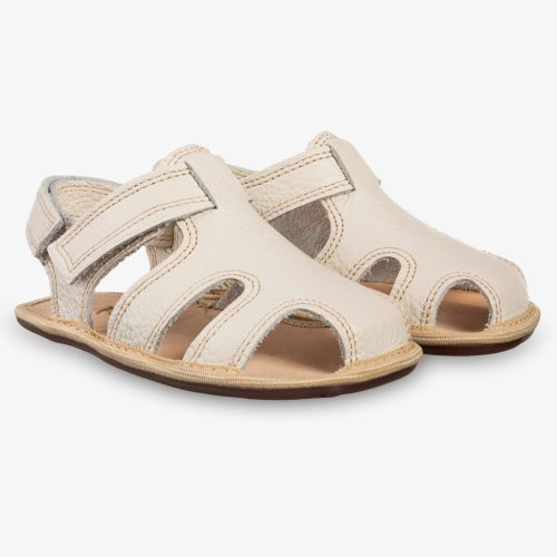 MAGICAL SHOES - Janu Beige e пълноценно решение за здравето на крачетата. Изработени от висококачествена кожа. Подходящи и за прохождане.