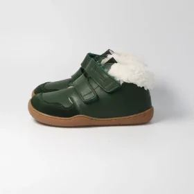 Боси ботуши с естествена вълна bLIFESTYLE - Snow Leopard. Подходящи за най-малките, не толкова високи, за да не пречат на ходенето.