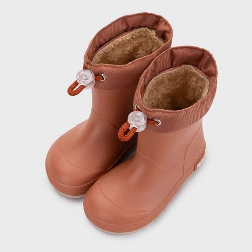 Боси Гумени Ботуши - IGOR YOGI Teja. Стилните испански ботуши IGOR ще бъдат Вашият билет за свят на игривост и приключения.