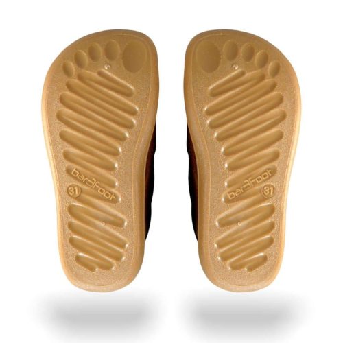 Зимните боси обувки Bar3foot Elf Step са идеални за хладно време или за деца, които предпочитат да не са прекалено облечени. Меката плюшена подплата.