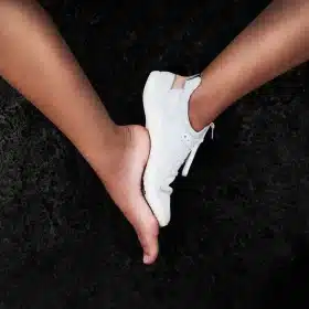 Босите обувки ще са новото голямо нещо за 2025 година.