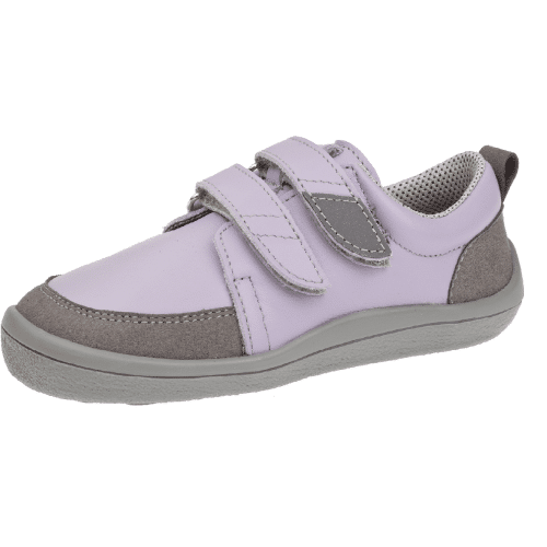 Детски боси обувки Beda Jasmine.Ниски кожени боси маратонки подходящи за града и за излети сред природата. Те са леки и гъвкави. Произведени в Чехия