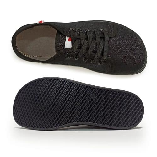 Anatomic Starter Canvas - A06. Минималистични обувки, изградени върху 6 мм здрава термопластична гумена подметка. Горна част от текстил.