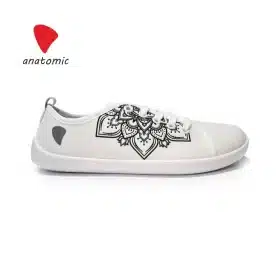 Боси обувки Anatomic Natural White Flower са създадени като боси обувки като се има предвид формата на крака. Боси кецове, текстилни боси обувки.