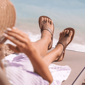 Колекция дамски боси обувки , сандали и боти на магазин за боси обувки Barefooty Shoes