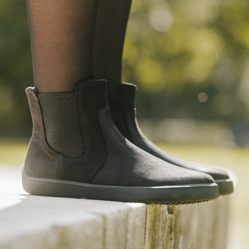 боси обувки за възрстни в черен цвят