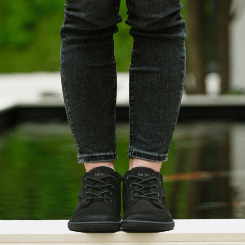 боси обувки за възрастни в черен цвят