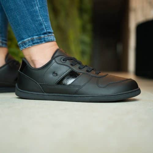 Дамски боси обувки Be Lenka - Cellestia. Елегантни, в черно, с акцентиращ детайл.