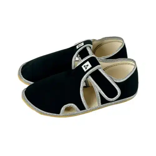 Боси детски пантофи Antal - Rascal, изчистени, в черно