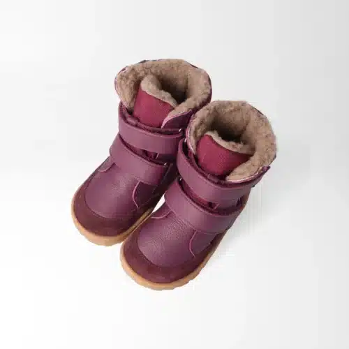 Боси детски ботуши за момиче в приятен лилав цвят