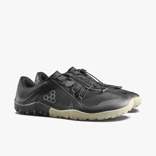 Боси мъжки трейл обувки - подходящи и за преходи.