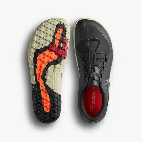 Боси мъжки трейл обувки - подходящи и за преходи.