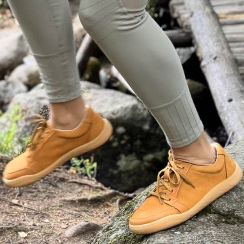 Български боси обувки Zeazoo - Husky Camel. Изработени от висококачествени материали.