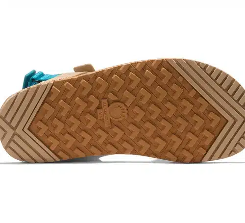 Дамски спортни боси сандали Xero Shoes - D-Trail в кремаво и синьо.