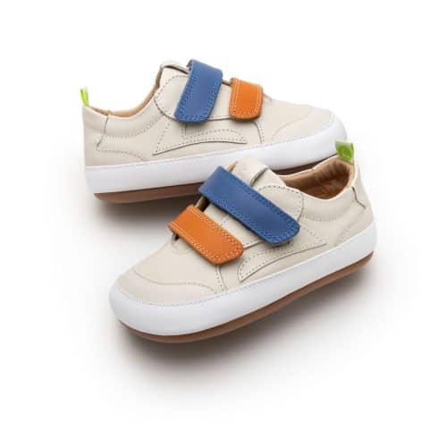 Боси обувки, подходящи за първи стъпки Tip Toey Joey - Landy в бежово с цветни лепки.