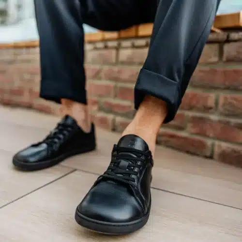 Боси кожени обувки - унисекс Shapen - Feelin Uni в черно.