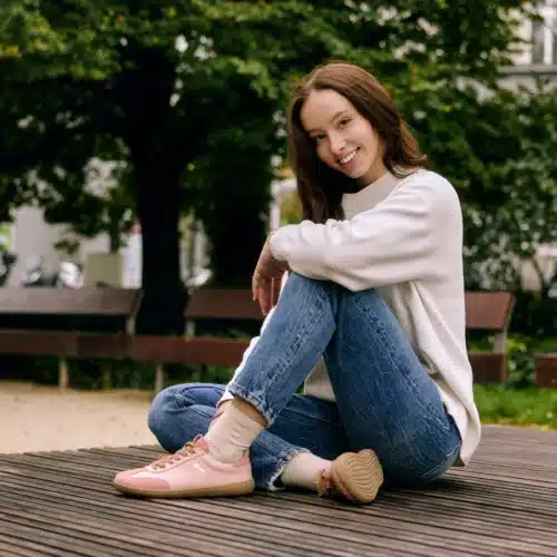 Дамски боси обувки от естествена кожа Jonap - Jampi в розово.