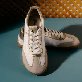 Дамски боси обувки от естествена кожа Jonap - Jampi в златно.