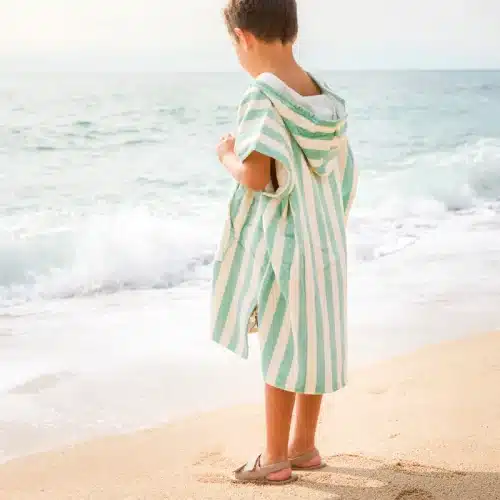 Верният спътник през лятото - детските боси сандали - чехли Muris - Aruba в неутрален цвят Taupe.