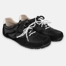 Боси обувки Magical Shoes - Legend в черно, изключително гъвкави.