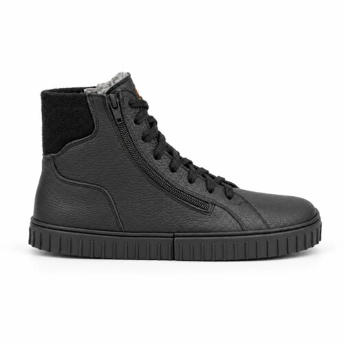 Боси ботуши от естествени материали Magical Shoes - Alaskan Evo в черно.
